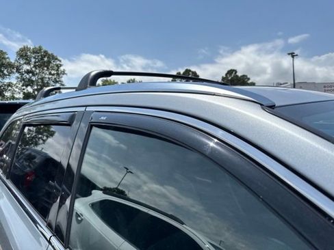 Used 2014 Toyota Highlander Limited Platinum AWD/4WD image 9