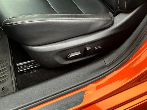 Used 2023 Nissan Sentra SR w/ SR Premium Package image 38