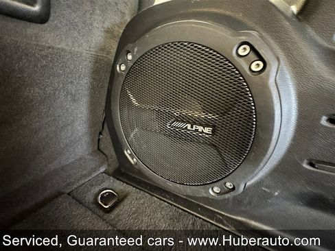 Used 2022 Jeep Wrangler Unlimited Sahara w/ LED Lighting Group image 18