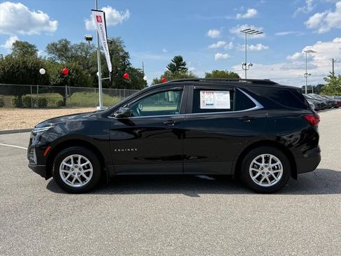 Used 2023 Chevrolet Equinox LT AWD/4WD image 8