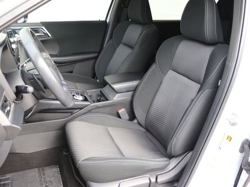 Used 2022 Mitsubishi Outlander ES image 4