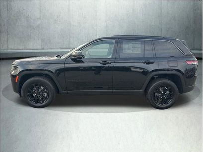 New 2026 Jeep Grand Cherokee Altitude