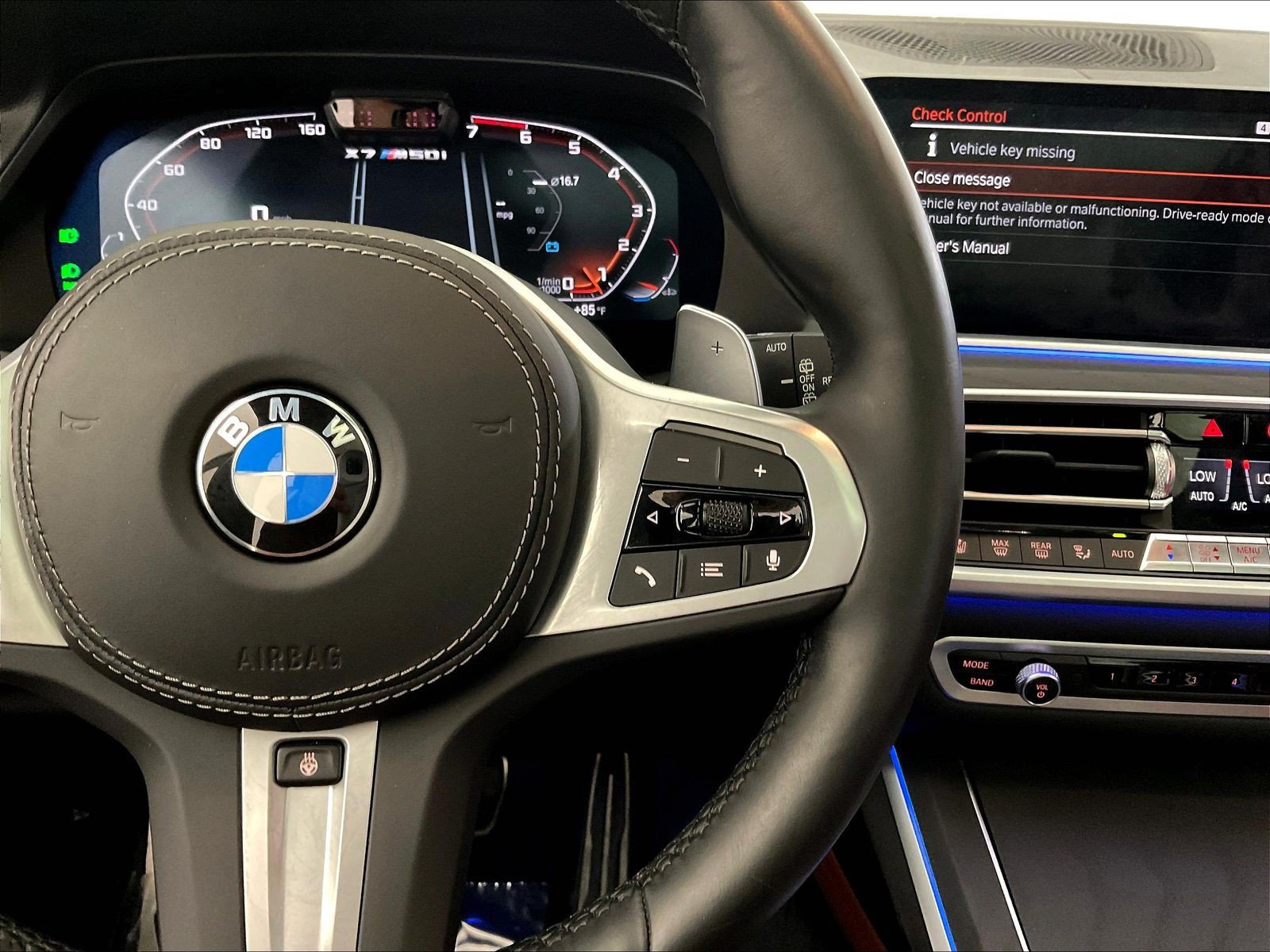 Used 2022 BMW X7 M50i AWD/4WD image 12