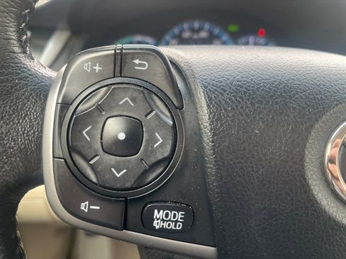 Used 2012 Toyota Camry XLE image 20