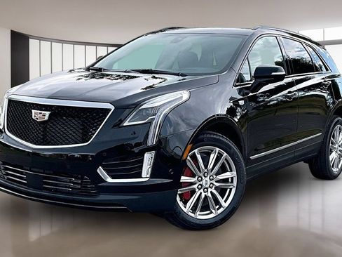 New 2026 Cadillac XT5 Sportv w/ LPO, Floor Liner Package AWD/4WD image 1