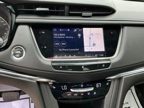 Used 2021 Cadillac XT5 Premium Luxury image 7