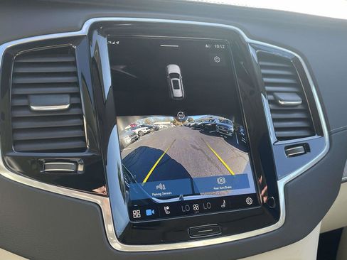 Certified 2023 Volvo XC90 T8 Ultimate w/ Lounge Package image 32