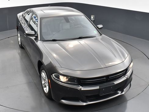 Used 2022 Dodge Charger SXT w/ Leather Interior Group image 23