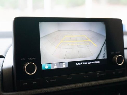 Used 2023 Honda CR-V Sport image 27