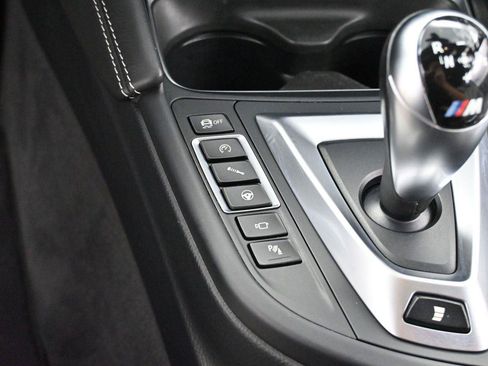 Used 2015 BMW M4 Convertible RWD image 19