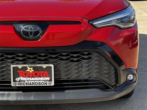 Used 2023 Toyota Corolla Cross AWD Hybrid image 8