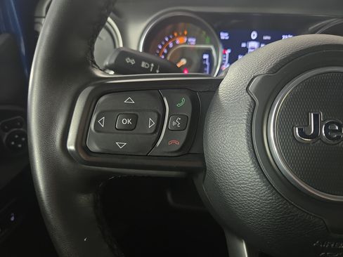 Used 2023 Jeep Wrangler Unlimited Sport AWD/4WD image 16