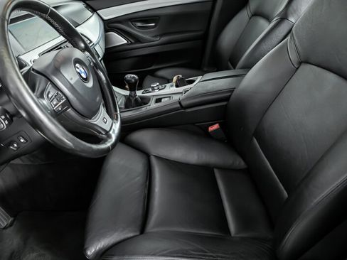 Used 2013 BMW 550i Sedan RWD image 17
