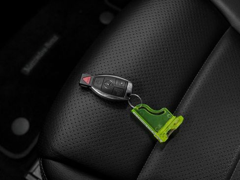 Used 2018 Mercedes-Benz C 300 Sedan image 56