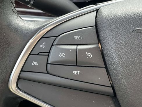 Used 2019 Cadillac XT5 Luxury image 14