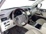 Used 2017 Lexus GX 460 image 4