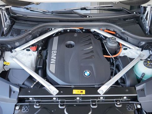 New 2026 BMW X5 xDrive50e w/ M Sport Package image 22