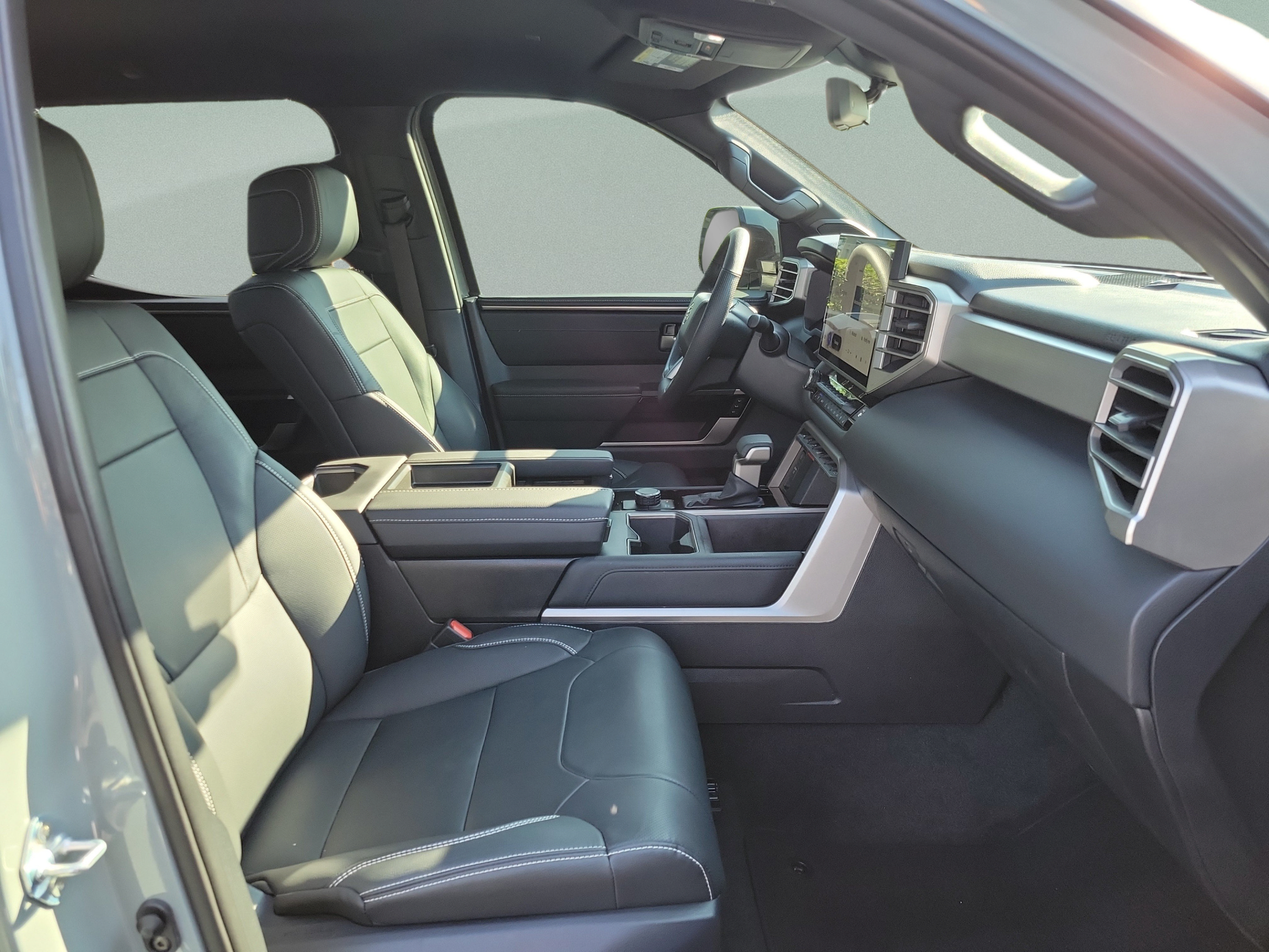 Certified 2026 Toyota Tundra Limited RWD image 30