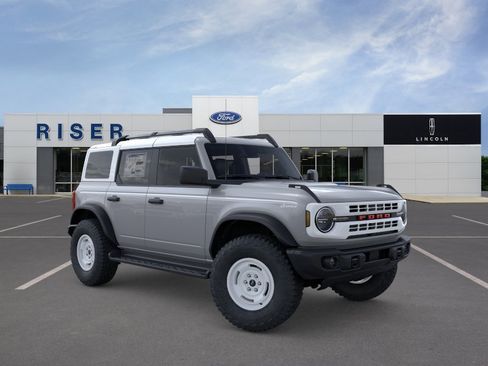 New 2026 Ford Bronco Heritage Edition AWD/4WD image 7
