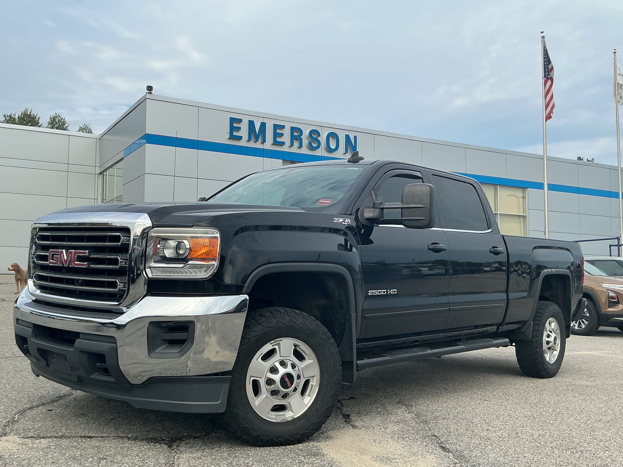 Used 2016 GMC Sierra 2500 SLE w/ Suspension Package, Off-Road AWD/4WD image 1