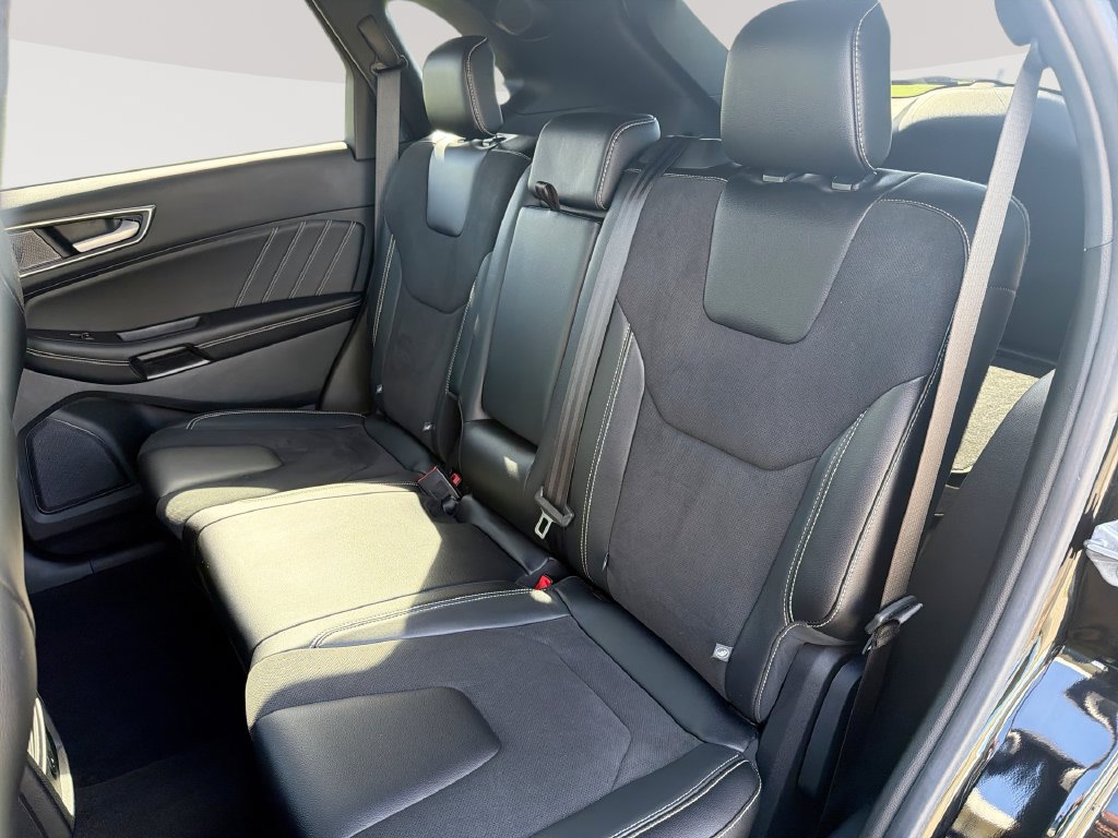 Used 2023 Ford Edge ST AWD/4WD image 24