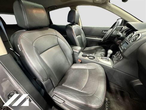 Used 2012 Nissan Rogue SL AWD/4WD image 31