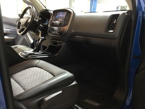 Used 2022 Chevrolet Colorado Z71 image 46