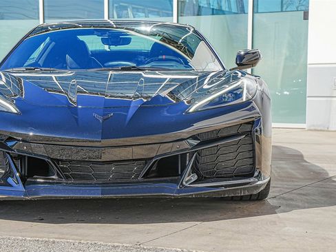Used 2025 Chevrolet Corvette E-Ray w/ Battery Protection Package image 5