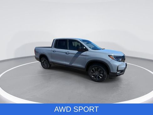 Used 2024 Honda Ridgeline Sport image 16