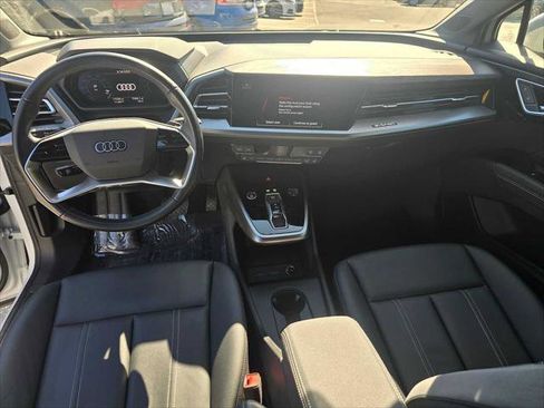 Used 2024 Audi Q4 e-tron Premium Plus image 22