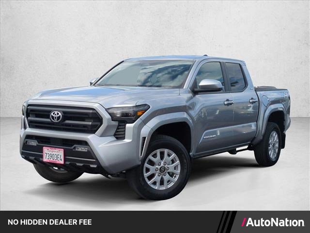 Used 2025 Toyota Tacoma SR5 AWD/4WD image 1