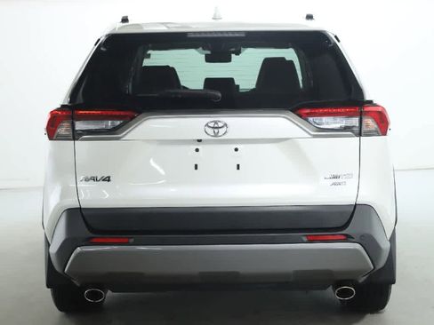 Certified 2019 Toyota RAV4 Limited image 43