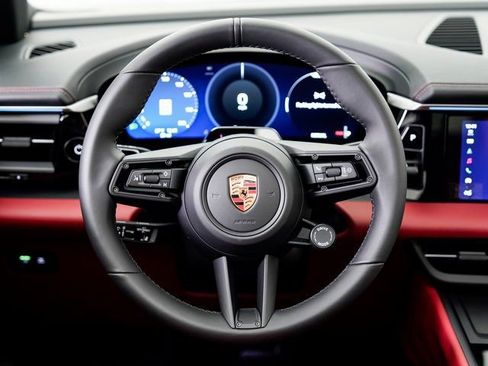 New 2026 Porsche Macan 4 Electric image 13