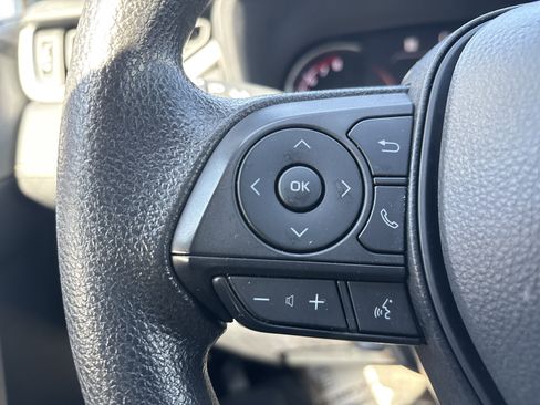 Certified 2024 Toyota RAV4 LE AWD/4WD image 19