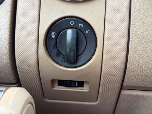 Used 2007 Ford Explorer Sport Trac XLT RWD image 17
