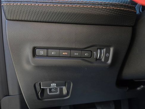 Used 2026 Jeep Cherokee Limited AWD/4WD image 15