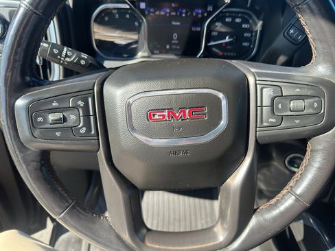 Used 2022 GMC Sierra 3500 AT4 w/ AT4 Preferred Package image 17