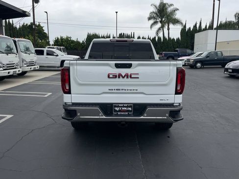 New 2026 GMC Sierra 1500 SLT w/ SLT Premium Package RWD image 6