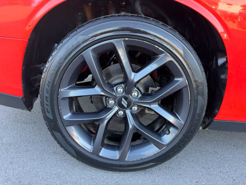 Used 2019 Dodge Challenger SXT w/ Driver Convenience Group RWD image 25