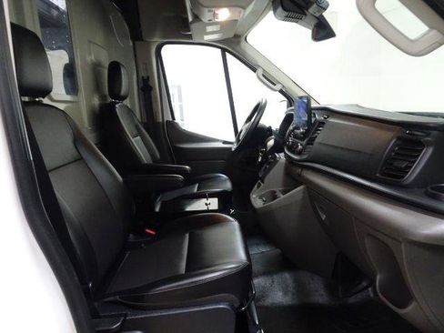 Used 2020 Ford Transit 250 Medium Roof RWD image 34