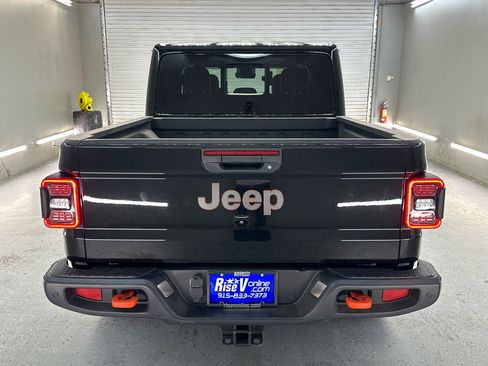 Used 2022 Jeep Gladiator Mojave w/ LED Lighting Group AWD/4WD image 9