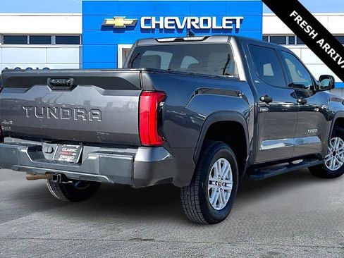 Used 2022 Toyota Tundra SR5 image 5