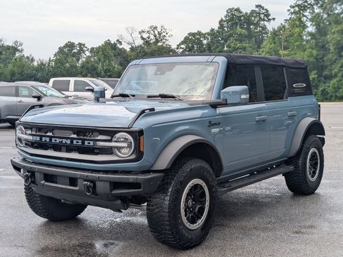 Used 2023 Ford Bronco Outer Banks w/ Sasquatch Package AWD/4WD image 5