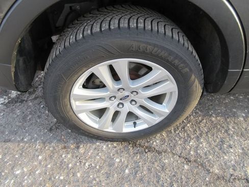 Used 2018 Ford Explorer XLT w/ Equipment Group 202A image 36