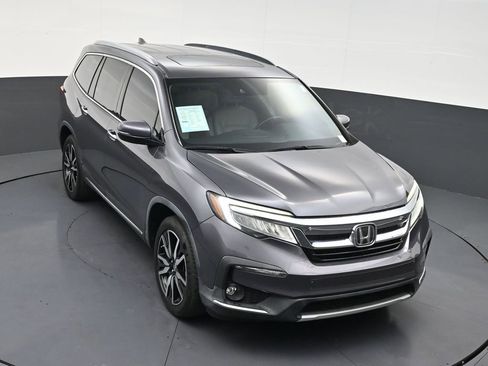 Used 2019 Honda Pilot Touring image 19