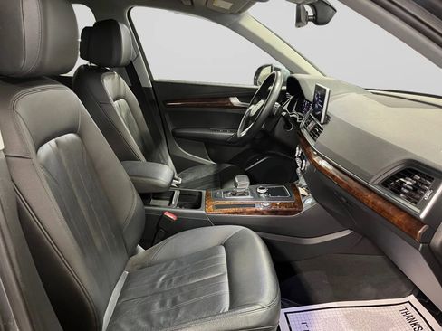 Used 2018 Audi Q5 2.0T Premium Plus w/ Premium Plus Package image 24