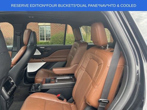 Used 2023 Lincoln Aviator Reserve w/ Equipment Group 201A AWD/4WD image 16