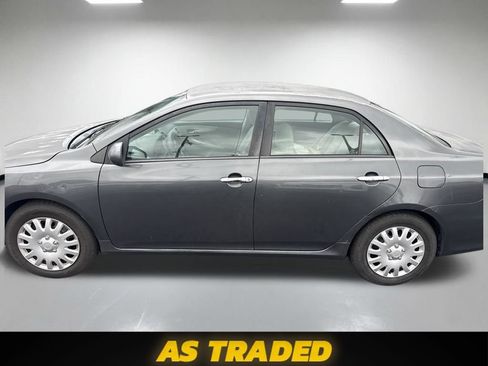 Used 2012 Toyota Corolla LE FWD image 1