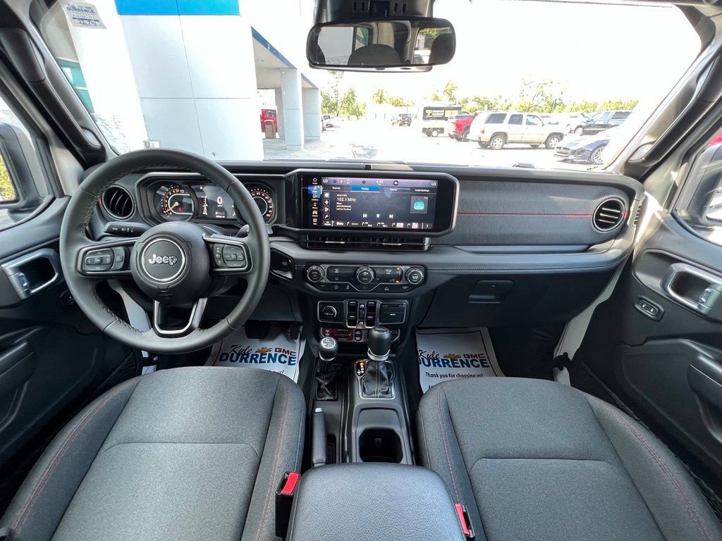 Used 2026 Jeep Gladiator Rubicon AWD/4WD image 2
