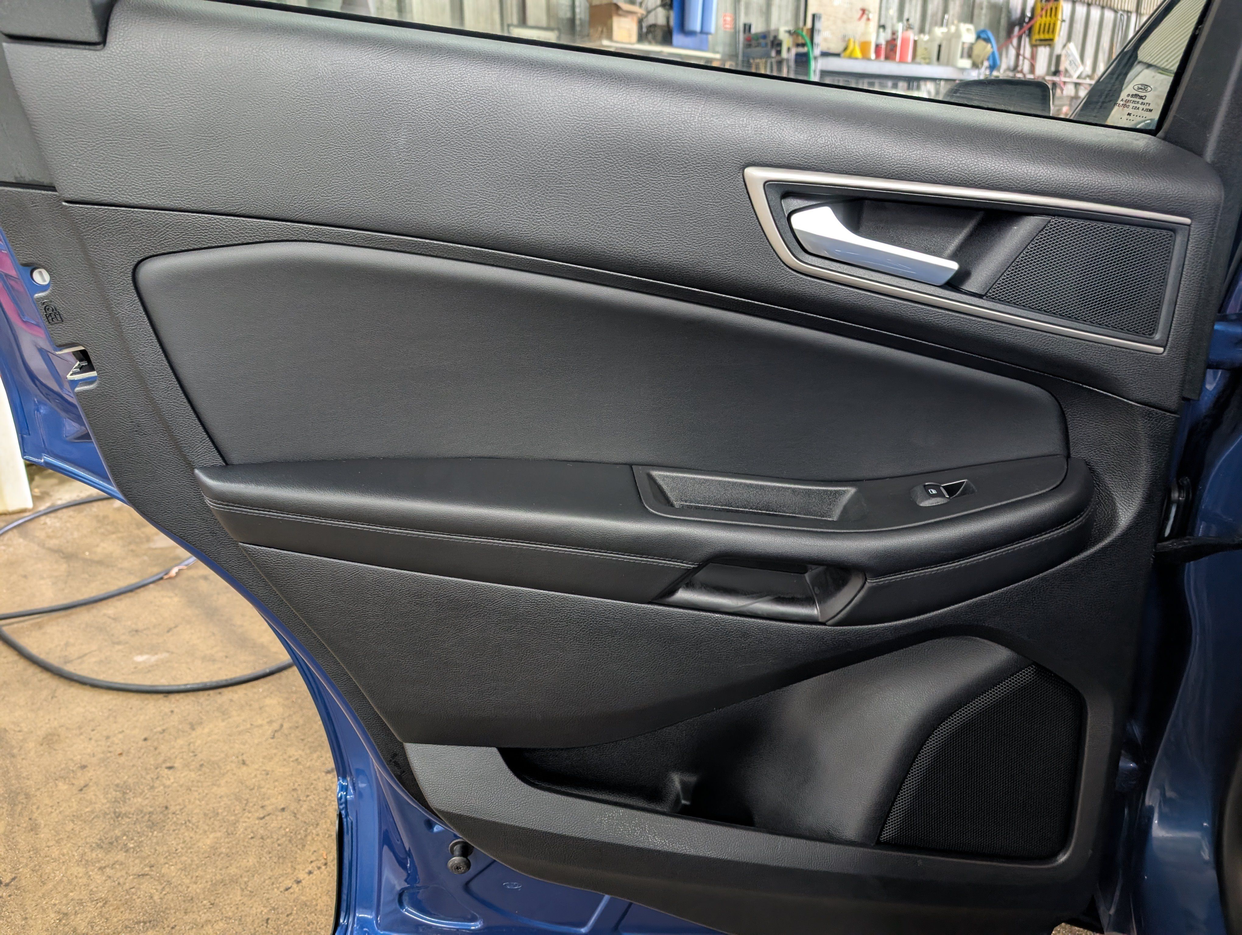 Used 2024 Ford Edge SEL AWD/4WD image 17